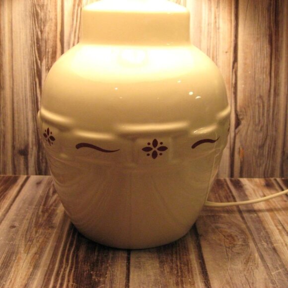 Longaberger Woven Traditions Red Lamp with Shade - Made in USA! - Picture 2 of 4